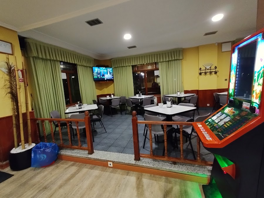 Cafetería Polígono 10