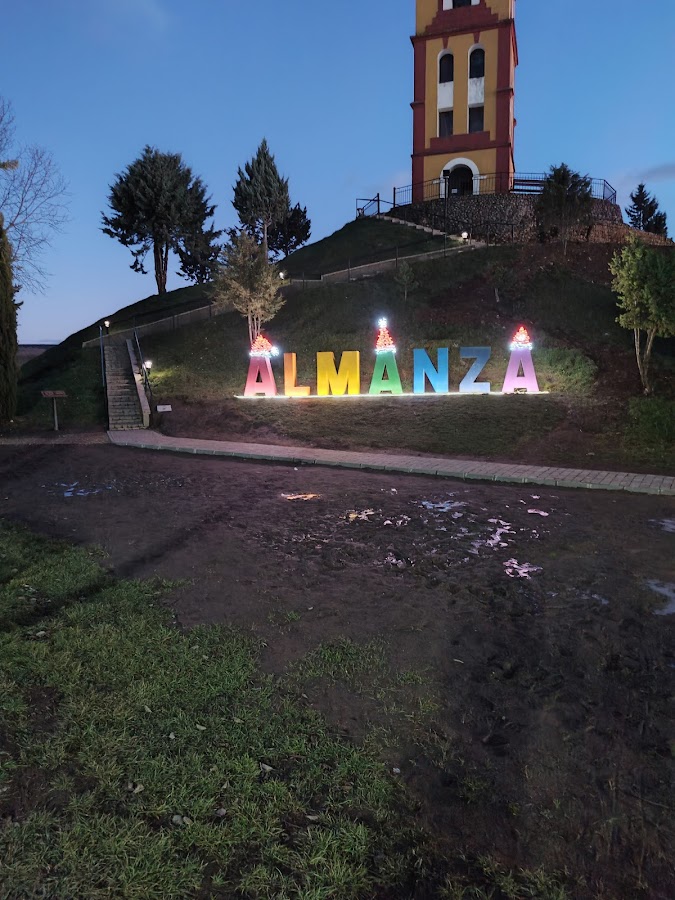 La Torre De Almanza - Albergue y Restaurante