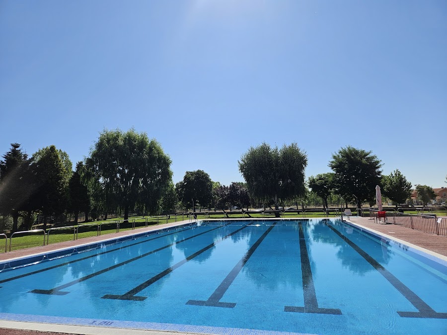 Piscinas Santovenia de la Valdoncina