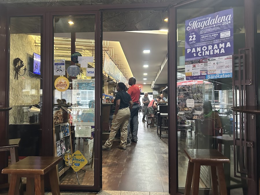 Pulpería Raxería Luis