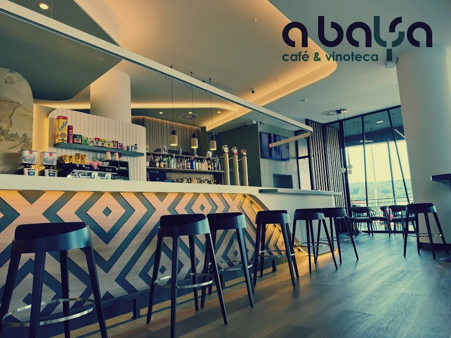 A Balsa Café & Vinoteca