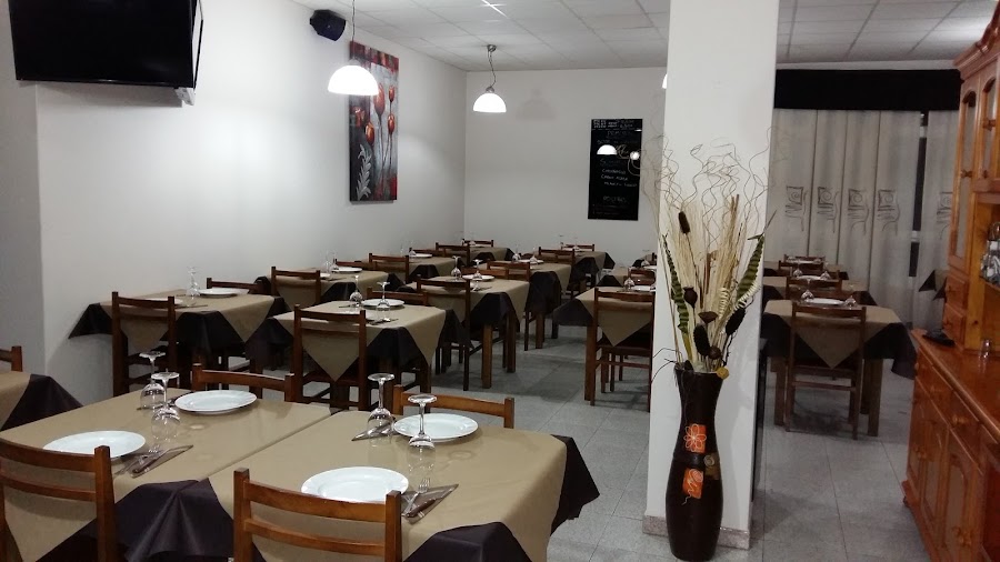 BAR-PARRILLADA FOGÓN DA PÍA