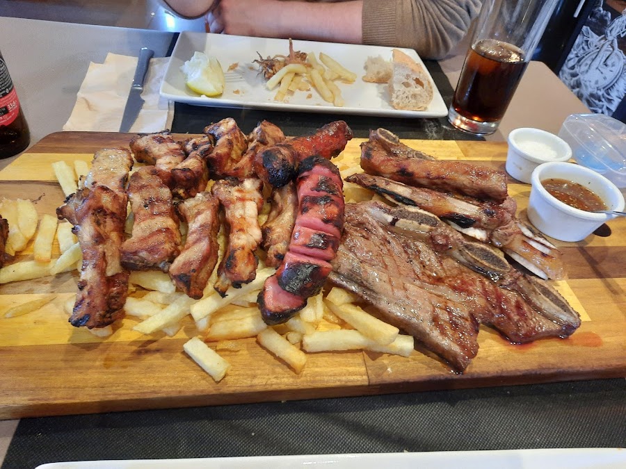 O LAR DE PACHECO (A Laracha)