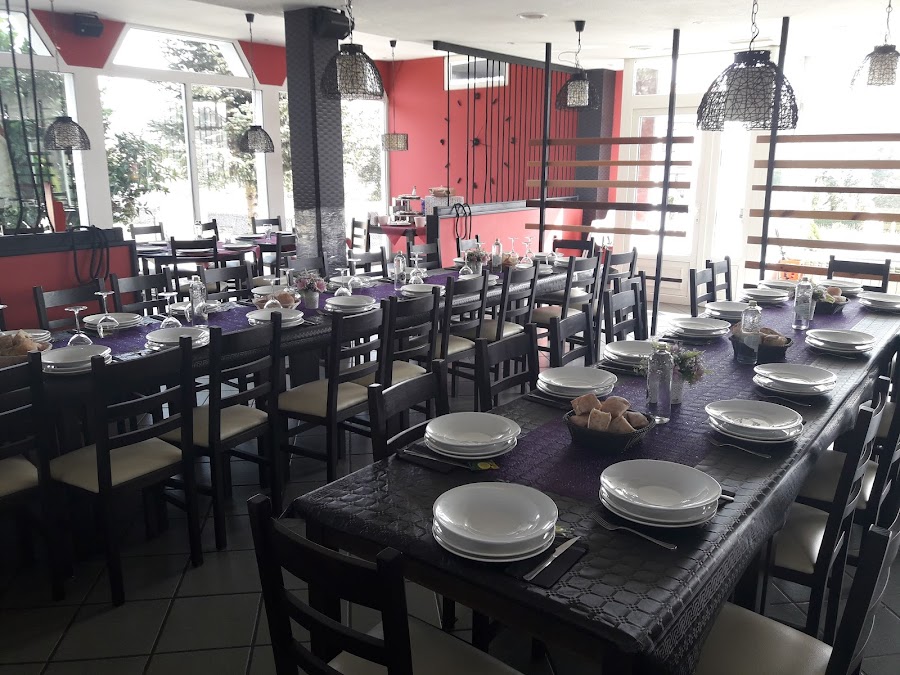 Parrillada Cristal Pizzería