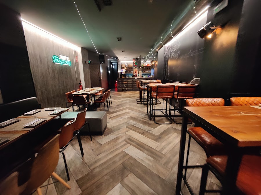 Pub restaurante Ginlab